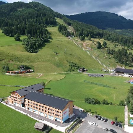 Cooee Alpin Hotel Bad Kleinkirchheim Exterior foto