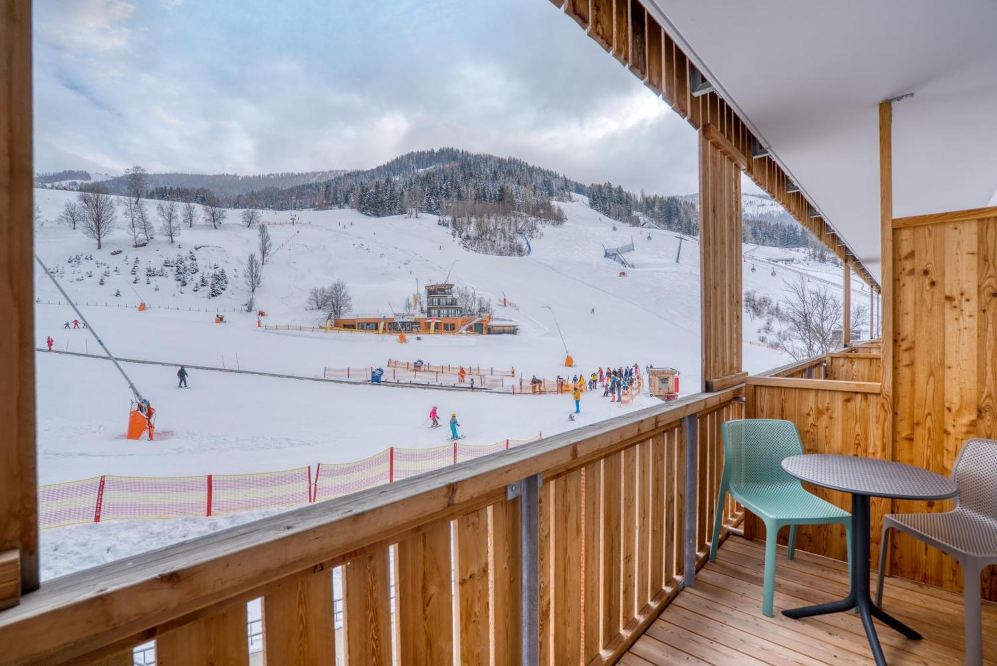 Cooee Alpin Hotel Bad Kleinkirchheim Exterior foto